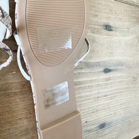NIB Journee Collection‎ Snake Pattern Vegan Sandals - 8 - Picture 6 of 11